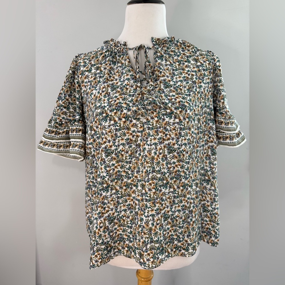 Max Studio floral boho flutter sleeve top - Large